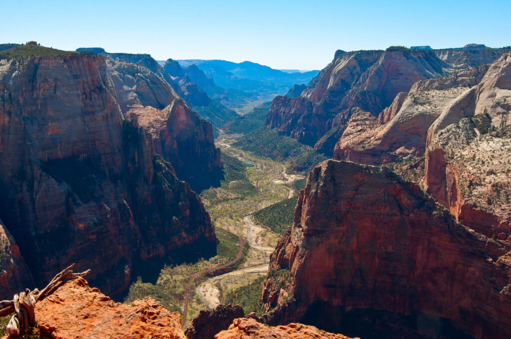 Overview of Zion Canyon looking down on Angel's Landing from above at Observation Point.